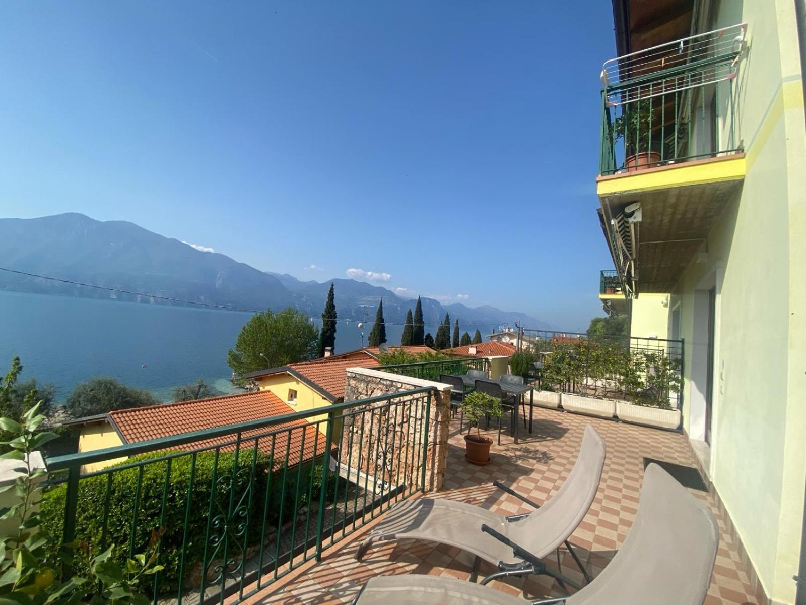 Residence Solei Classic & Plus Brenzone sul Garda Exterior foto