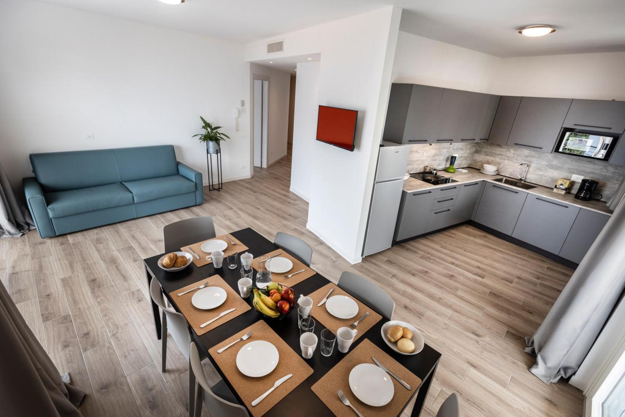 Residence Solei Classic & Plus Brenzone sul Garda Exterior foto