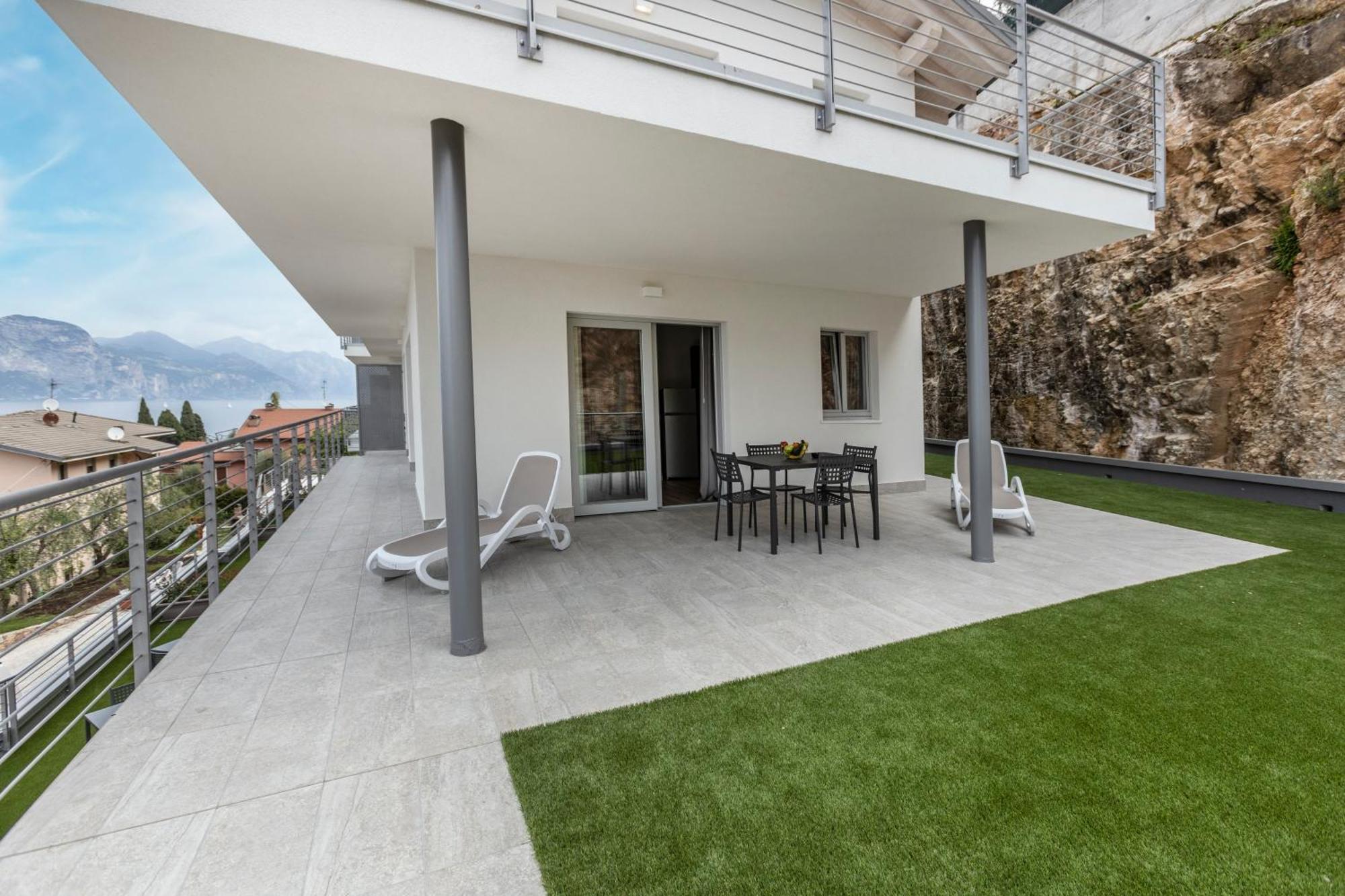 Residence Solei Classic & Plus Brenzone sul Garda Exterior foto