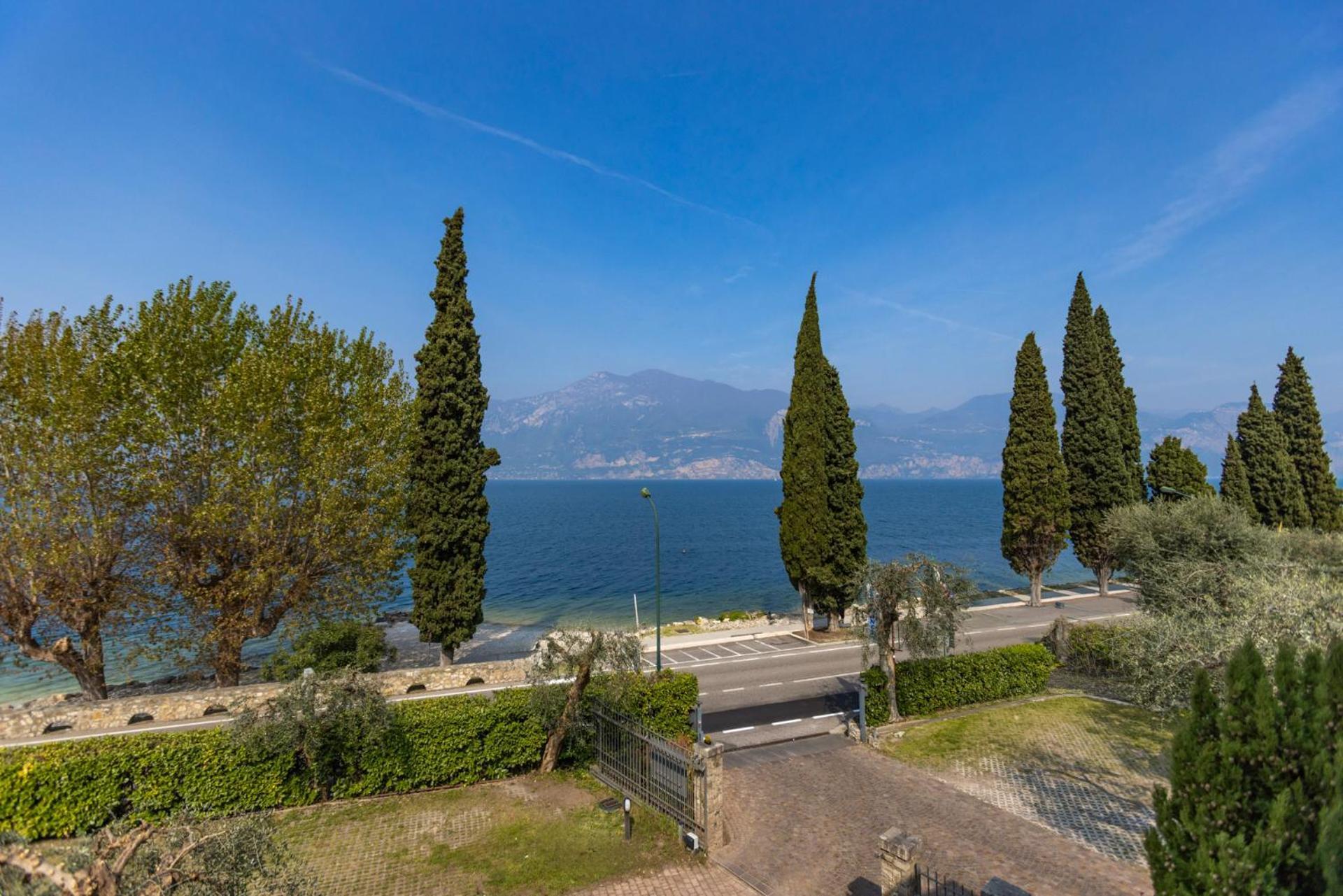 Residence Solei Classic & Plus Brenzone sul Garda Exterior foto